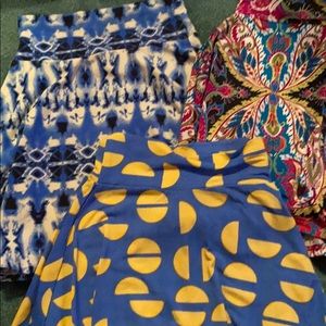 Girls LulaRoe Azure Skirt size 2